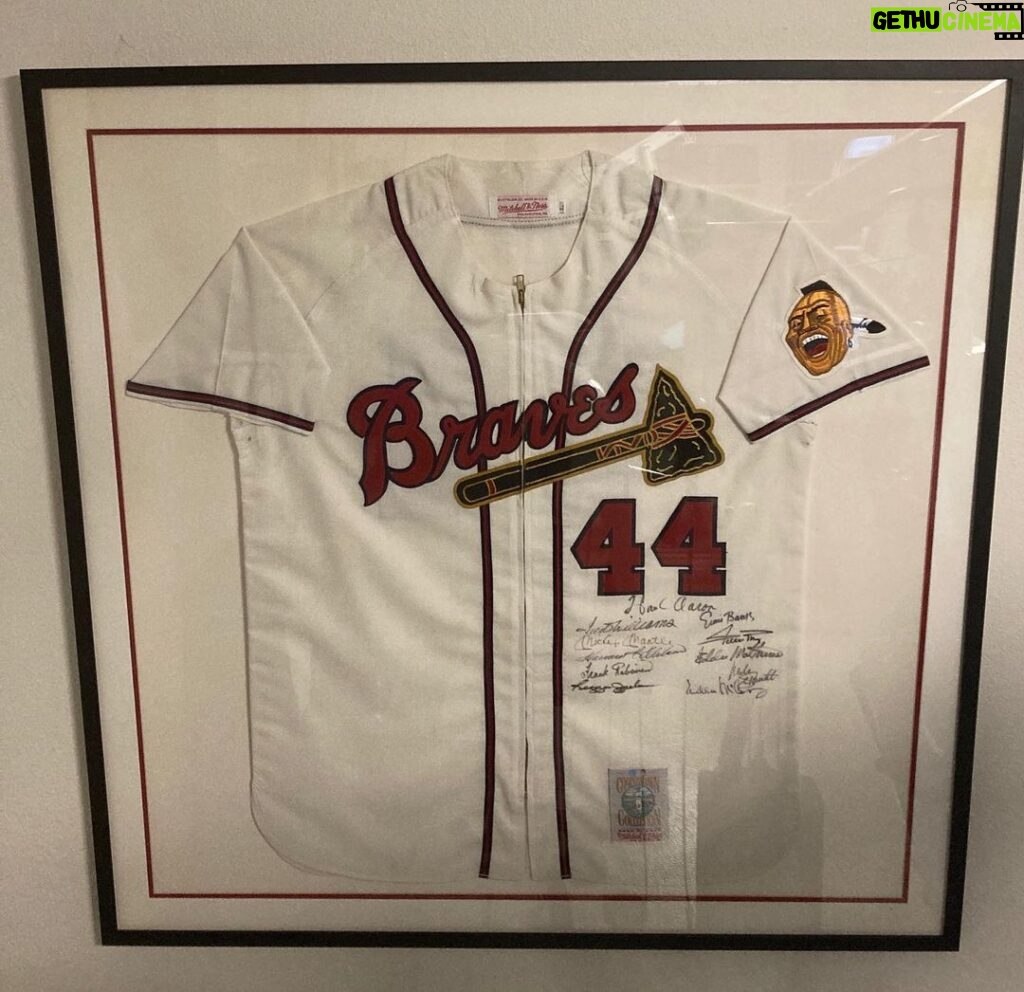 Bryan Cranston Instagram - I have had this Hank Aaron (replica) jersey hanging in my house for years. 11 members of the 500 home run club signed it. I stared at it thinking of Hammerin’ Hank on this day that he passed. Rest now, sir, you will always be the home run king to me.