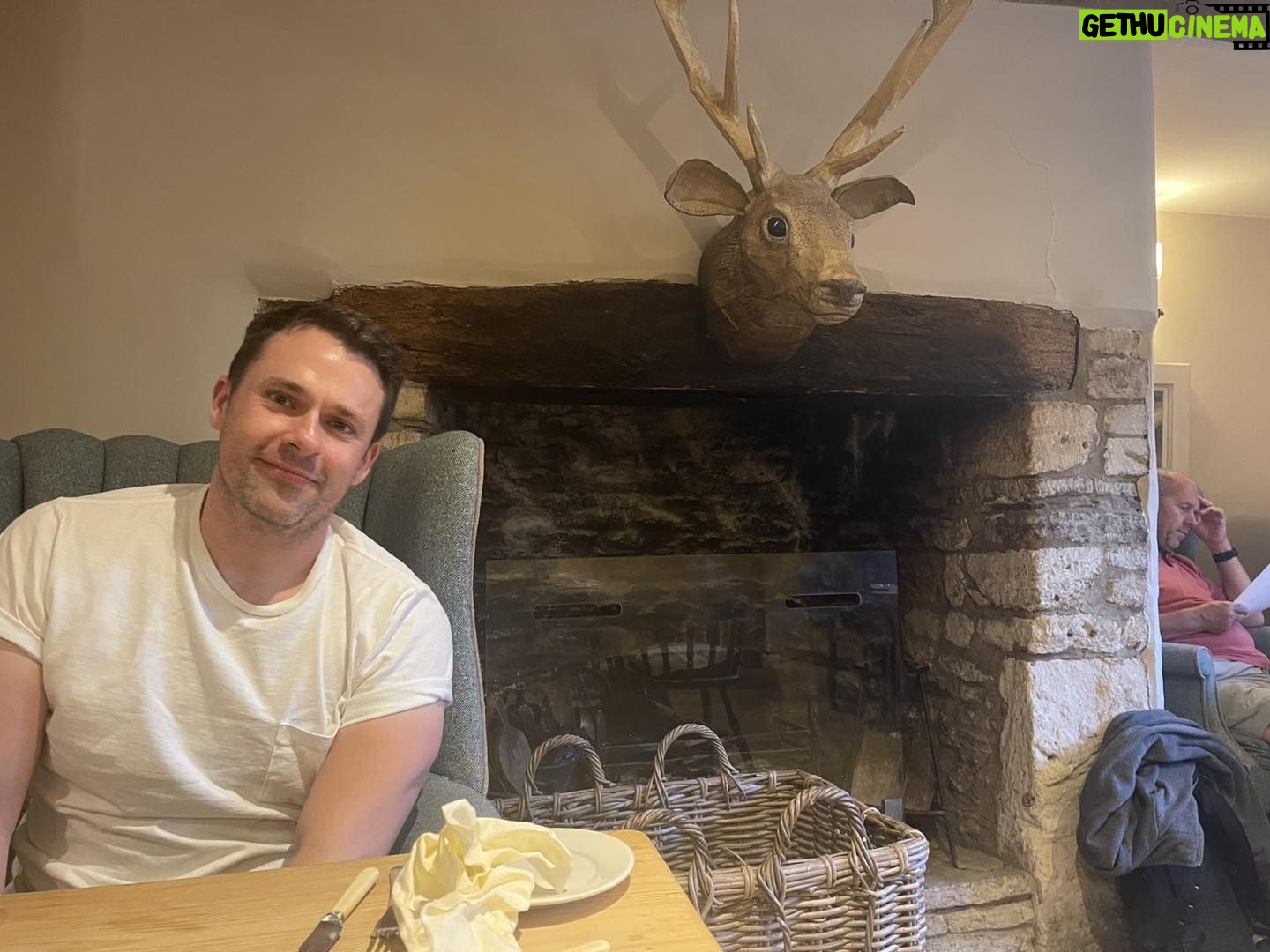 Bryan Safi - 2.5K Likes - This deer is paper mache. As are my arms.
