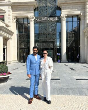 Burak Özçivit Instagram - #qatar #doha @alibinali_luxury @alibinalifashion @adelalibinali @nabeelalibinali 👊 @evcenf @galerieslafayettedoha @21highst_katara