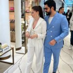 Burak Özçivit Instagram - #qatar #doha @alibinali_luxury @alibinalifashion @adelalibinali @nabeelalibinali 👊 @evcenf @galerieslafayettedoha @21highst_katara