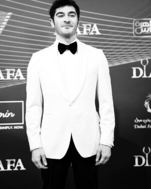 Burak Deniz Instagram - Thank you very much for the perfect night and wonderful experiences. ✌🏼💫

@diafaofficial 
@drmicheldaher 
@giselebaykal 🌹