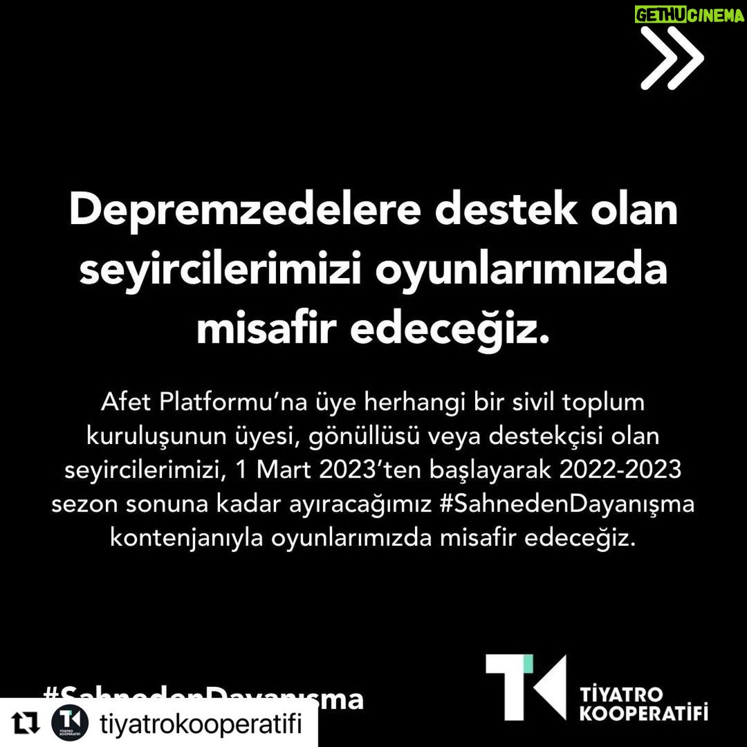 Burak Satibol Instagram - Ortağımız olan 76 özel tiyatro ve tüm bileşenlerimizle #SahnedenDayanışma’yı büyütüyoruz. 📌 Oyun Gelirlerimizi @afetplatformu ’nda yer alan Sivil Toplum Kuruluşları ile paylaşıyoruz. 📌 Barınma ihtiyacı için, paydaşımız @ihtiyacharitasiofficial 'ın #BirKiraBirYuva Projesi’ni destekliyoruz. 📌 Depremzedelere destek olan seyircilerimizi oyunlarımızda misafir edeceğiz. @afetplatformu 📌 Afet bölgesindeki meslektaşlarımız @akdenizbolgetiyatrokooperatifi ve @ahuratiyatrokooperatifi ile dayanışma içinde olacağız. 📌 Depremden etkilenen insanlarımız yeniden bir hayat kurarken, başta çocuklar ve kadınlar olmak üzere toplumsal iyi oluşu destekleyecek faaliyetler yürüteceğiz.
