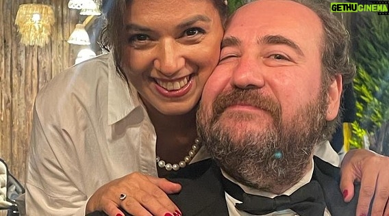 Burak Satibol Instagram - Oğlan bizim kız bizim! Düğünümüz var… @mahsercumbus #tuğçegökhanwedding #mahşericümbüş