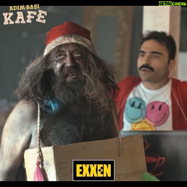 Burak Satibol Instagram - Yeni video! Mesaili çalışanların üzerine sinmiş olan koku! 🍷Şarapçı 🍷 #adımbaşıkafe @exxen @adimbasikafeexxen