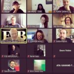 Burak Satibol Instagram - Türkiye Odalar ve Borsalar Birliği (TOBB) Kreatif Endüstriler Meclisi; Meclis Başkanı Ali Ata Kavame ve TOBB Yönetim Kurulu Üyesi Ömer Zeydan başkanlığında sektörün sorunlarını ele almak üzere video konferans aracılığıyla bir araya geldi. Sektör temsilcileri ile sektörün geleceğini konuşulduğu toplantıda Mahşer-i Cümbüş olarak Türkiye’de Tiyatronun geleceği, pandemi döneminde meslektaşlarımızın sıkıntıları ile ilgili görüşlerimizi dile getirdik. Acil alınması gereken önlemler konusunda meclisimize fikirlerimizi sunduk. Sayın @omerzeydan ve başkan @atakavame başta olmak üzere değerli meclisimize teşekkürlerimizi sunarız. @rhisarciklioglu @tobbkreatifendustrilermeclisi @tobbiletisim