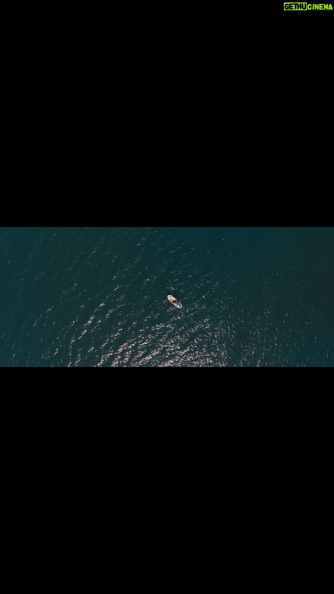Burak Satibol Instagram - 18. Kasım’da Filmimiz sadece sinemalarda! BARIŞ AKARSU MERHABA 🎞📽🍿 Bazen bir MERHABA ile başlar herşey... Bazen ‘de bir MERHABA ile yeniden başlar! Şimdi çıksam karşın,desem yeniden MERHABA! Barış Akarsu Merhaba 18 Kasım’da Sadece Sinemalarda... #barışakarsu #ohep28yaşında @ismailegesasmaz @mertdikmen83 @fikriharikaproduction @aytacmedya