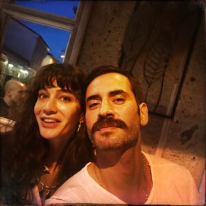 Burak Yamantürk Instagram - Canımız Ege’mize saygılarımızla geldik 🌙 (evet captionı ben yazdım 😬, @berrocks ben 👋)