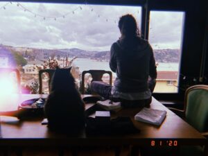 Burak Yamantürk Instagram - Herkes sussun deli konuşacak. Konuş deli @ozpirincci