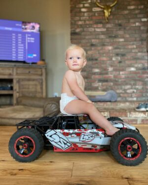 Burt Jenner Instagram - He’s ready... won’t leave em alone...