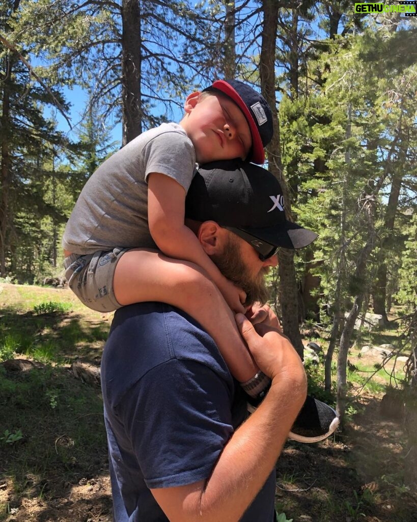 Burt Jenner Instagram - Out cold... Carson Pass