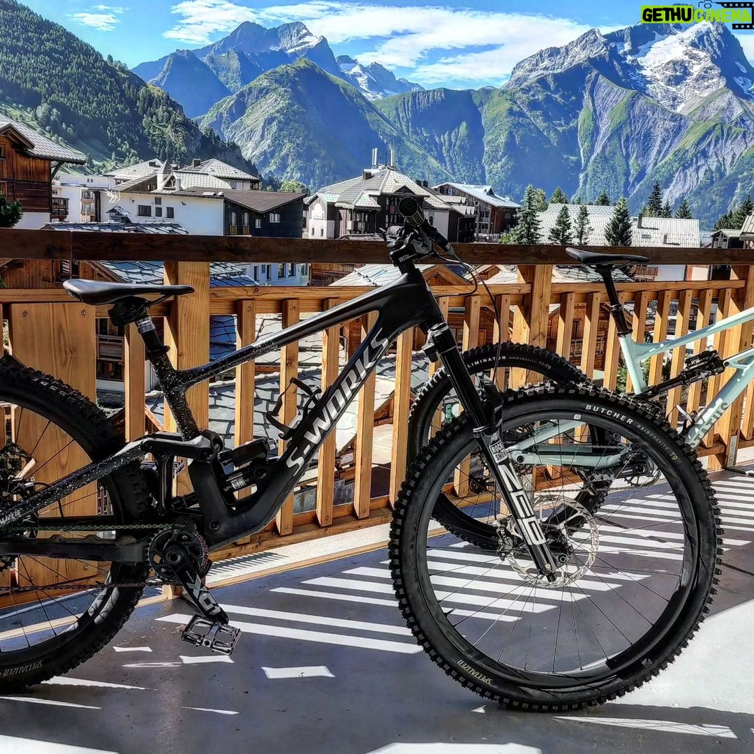 Burt Jenner Instagram - Last year I went to France and entered @mountainofhell_official for my first MTB race... I qualifying 331 out of 1000 and had arguably one of the best vacations of my life... In a little over a week I go back to test fate again... last year I was in the worst shape of my life and honestly scared of covid effects, strokes etc. I had heard all the drama, and since I have kids... that was a big one to be wrong about, so I took it easy on the cardio. I feel I am in much better shape and willing to send it this year, hoping for a 250ish qual You only live once people, I had been watching these videos for years and wanted to try this event because it is a mass start and one of the longest DH/enduro races there are... (normally MTB races are one person on track at a time) Everyone thought I was nuts, including my friend and rider for Specialized @marshallmullen,I think it took him 2 weeks to realize I was serious... Sometimes you just gotta say fuck it and send it... this time definitely paid off Time to roll the dice again... If any other Americans are going, I'd love to meet up and have a beer... #MountainOfHell