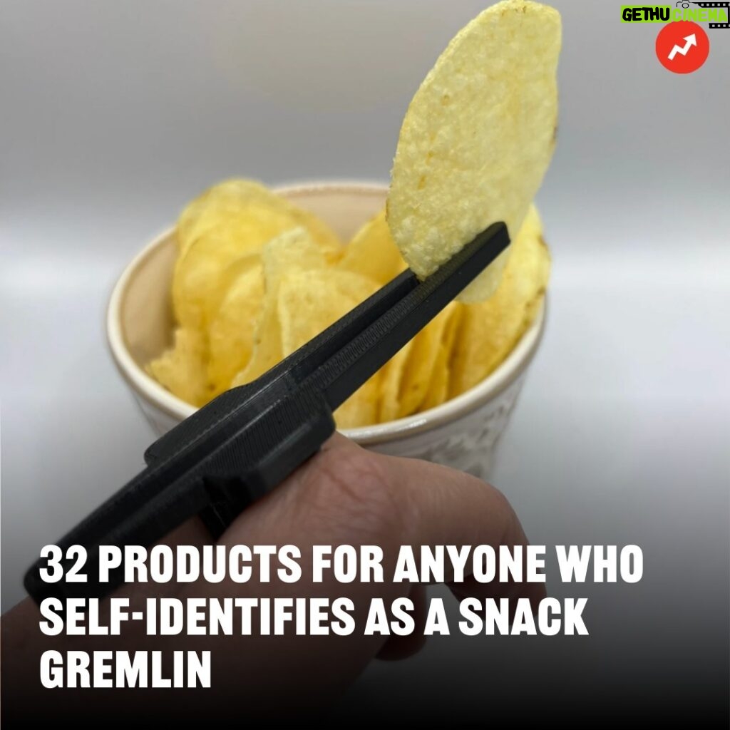Buzzfeed Instagram - Only a truly dedicated snacker would have this nifty gadget that keeps your fingers clean when eating even the messiest of chips. Link in bio for more 🔗