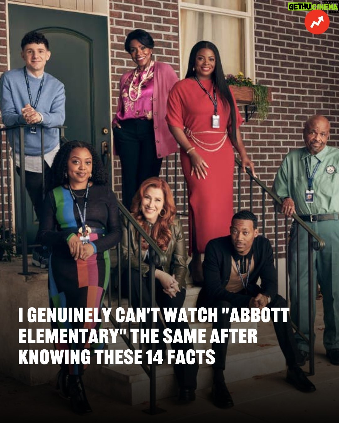 Buzzfeed - 7.8K Likes - There's a very specific reason why the confessionals are filmed in the school hallway. Tap the link our bio to read more! 😍