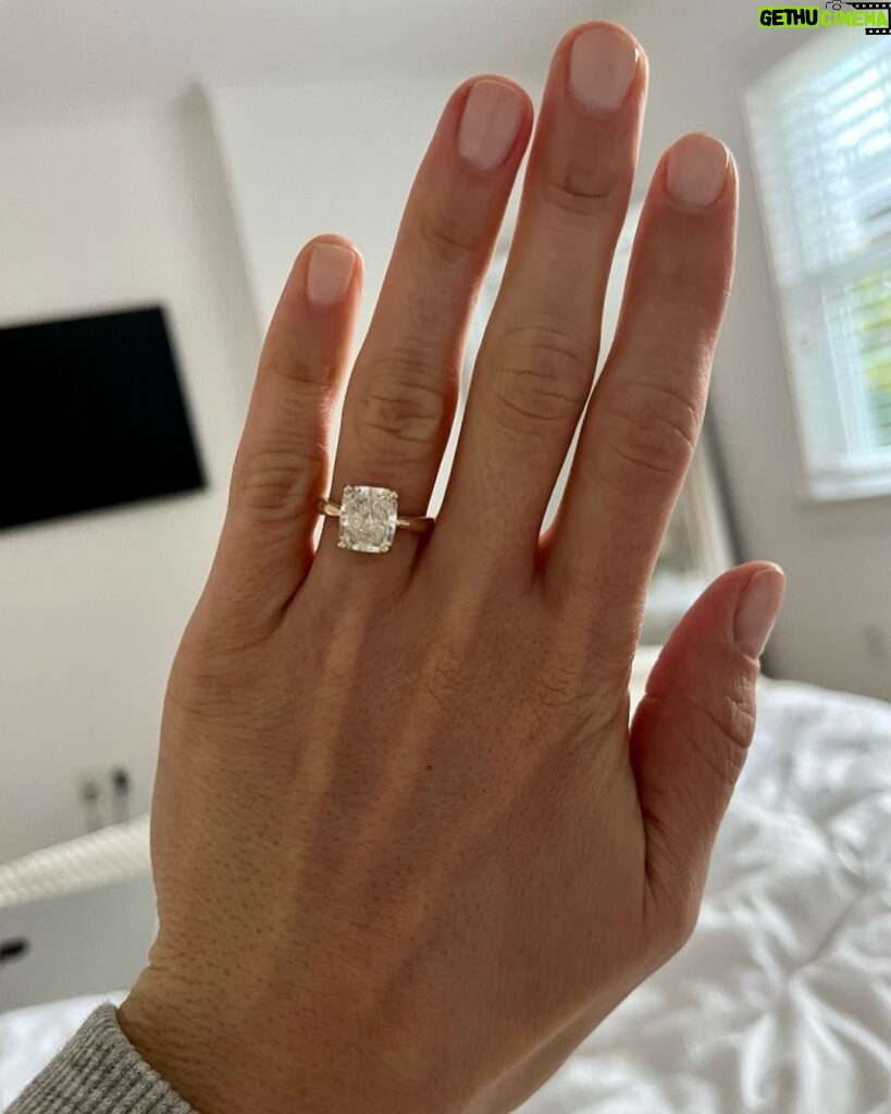 Byrdie Bell Instagram - We’re engaged!!! @mikecarver completely surprised me last Thursday when he proposed at Tod’s Point. I thought we were just taking pictures on the beach. I love my twin star more than life (that’s our nickname for each other and he even had “twin star” 💫💫 engraved on the band.)💍🌹💕 Old Greenwich