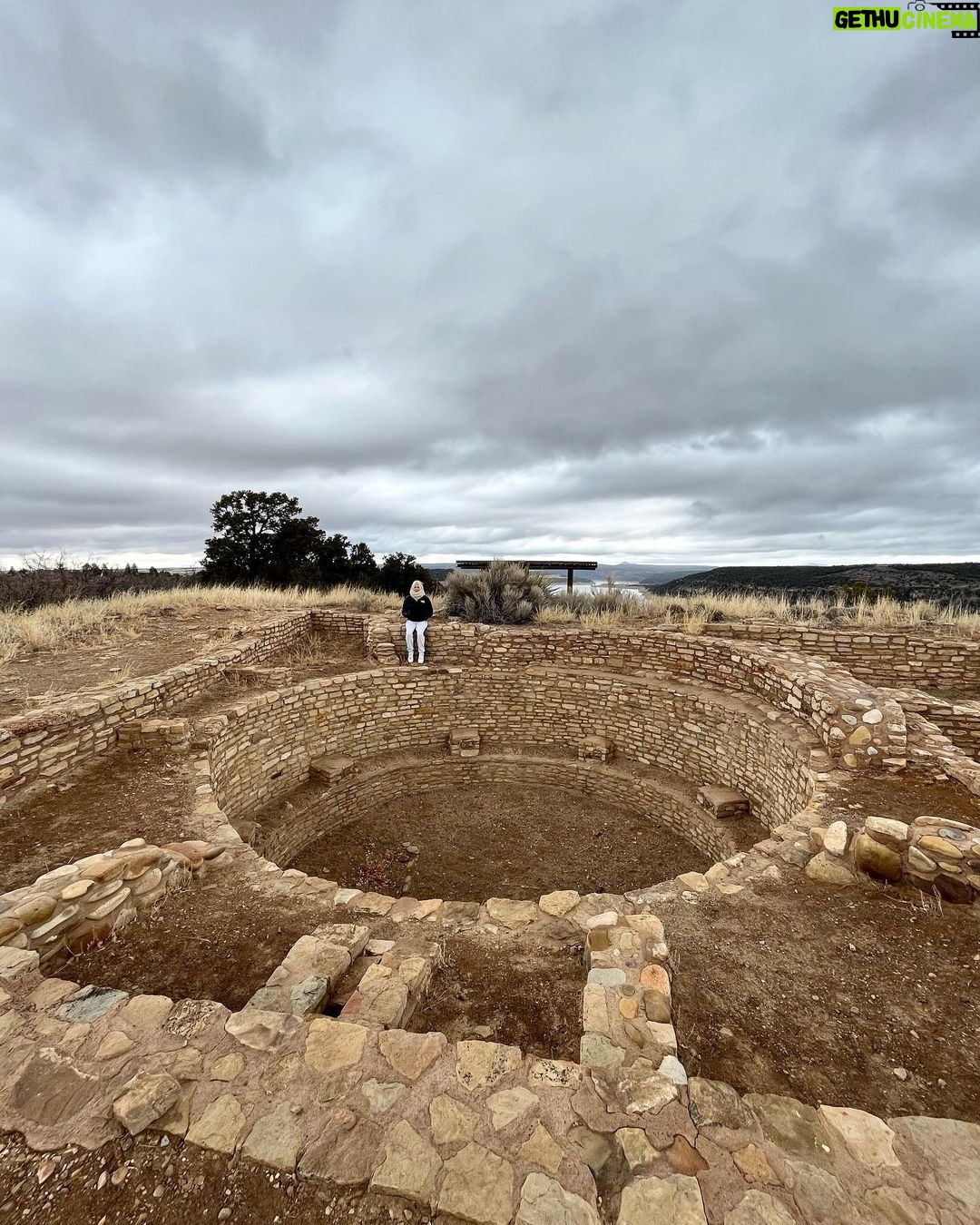 Byrdie Bell Instagram - Escalante Peublo built in the AD 1120s Canyon of the Ancients