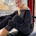 Byrdie Bell Instagram – Altitude points 🏔️ Telluride, Colorado