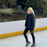 Byrdie Bell Instagram – Central Parked ⛸ Manhattan, New York