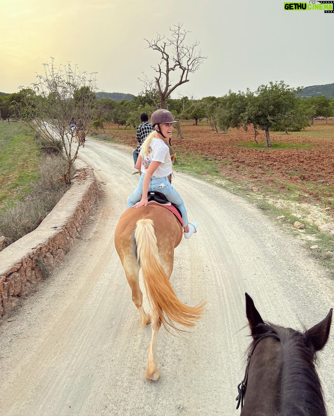 Byrdie Bell Instagram - Pony time 🐴 Club Hipico Ibiza Horses