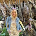 Byrdie Bell Instagram – Disney really is my natural habitat!!! 💫🦏🦒🦩🦍 Animal Kingdom, Disneyworld
