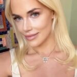 Byrdie Bell Instagram – A southwestern makeup routine. Giddy up and get ready! Durango, Colorodo