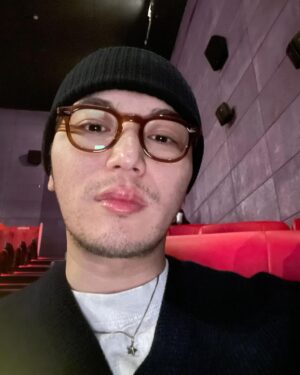 Byun Yo-han Instagram - 24년엔 더 많은 도전. 🎬🎧