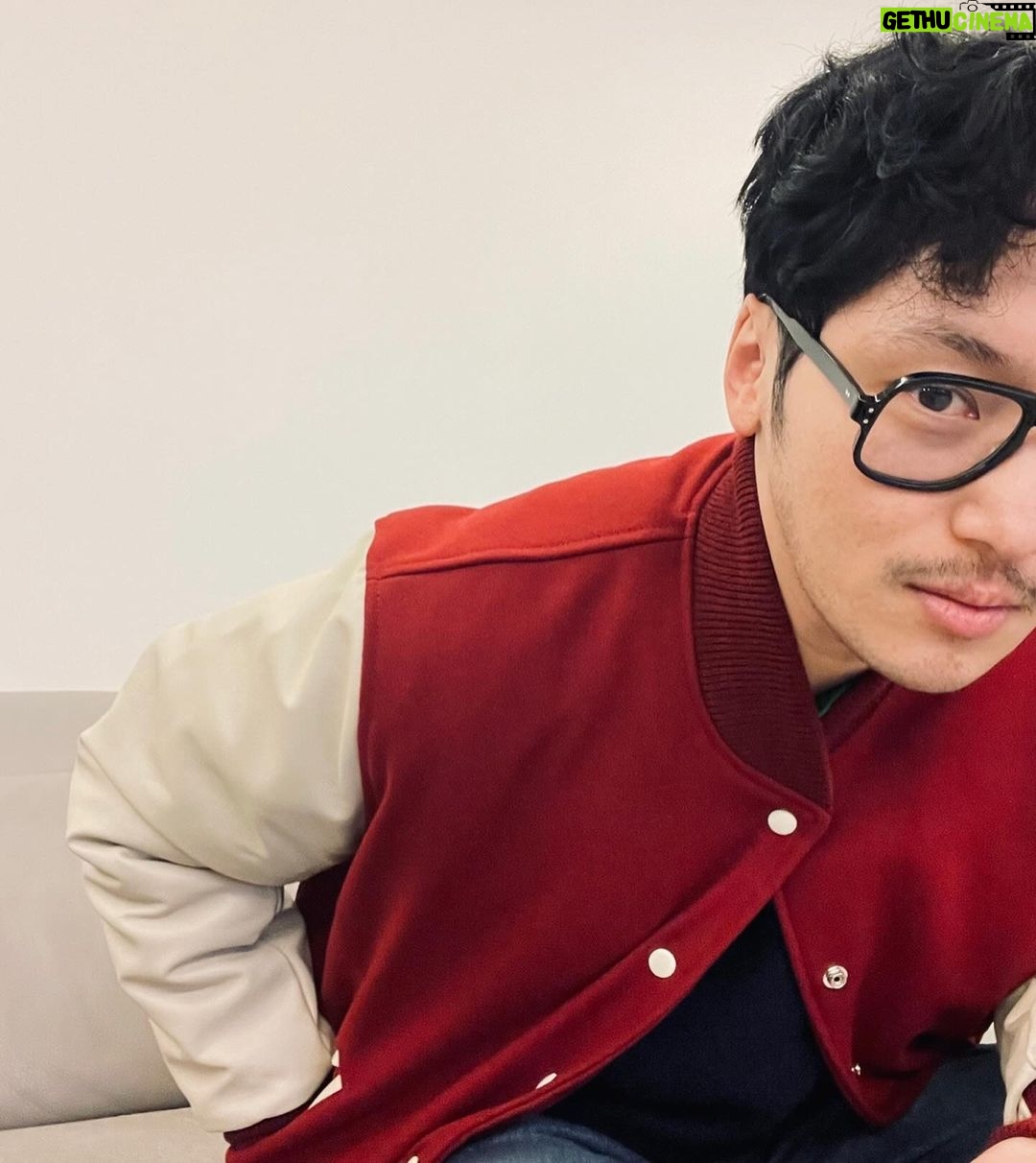 Byun Yo-han Instagram - β ππππ
πππ ππππππ β #μ λνΌλΈλ¦Ώμ§ #UNIFORMBRIDGE