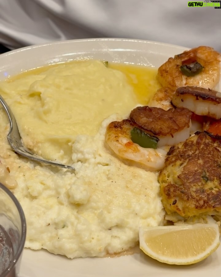 C.J. Wallace Instagram - grits and mashed potatoes on the same plate is insane🤣🤣 @lilcease