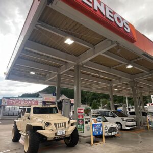 ¥ellow Bucks Instagram - サバイブ🪖
#Camoのカーゴのポケットが膨らむ