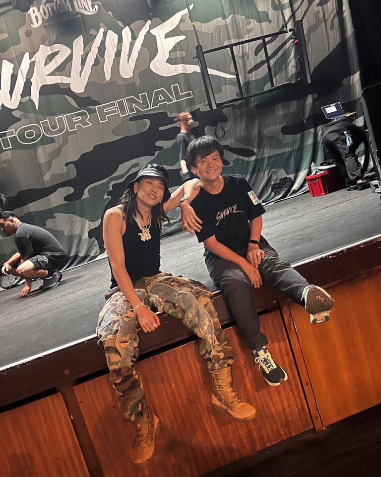 ¥ellow Bucks Instagram - アーカイブ観たい人コメントして！1000コメントいったらアップする🎤💥 #SurviveTourFinal