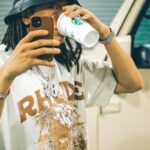 ¥ellow Bucks Instagram - I'm Survivin' the game🪖 やっと出せたEP。遅くなった。 去年くらいから自分の中の様子がおかしくて、色々と考えちゃう時間が増えた。だからセンチメンタルなとこも感じる作品になってる。Rap Gameも人生も強い心じゃないと生き残れないってこと。 オレのサバイブ記録。全新曲5曲。聴いてほしい！ 新しいMVも出たし、ツアーの報告もあるからチェックよろしく！ そして、サバイブってことで戦車を納車した🫡💯 #Survive #オレのタンクならまるでレズバニ