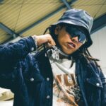 ¥ellow Bucks Instagram - I'm Survivin' the game🪖 やっと出せたEP。遅くなった。 去年くらいから自分の中の様子がおかしくて、色々と考えちゃう時間が増えた。だからセンチメンタルなとこも感じる作品になってる。Rap Gameも人生も強い心じゃないと生き残れないってこと。 オレのサバイブ記録。全新曲5曲。聴いてほしい！ 新しいMVも出たし、ツアーの報告もあるからチェックよろしく！ そして、サバイブってことで戦車を納車した🫡💯 #Survive #オレのタンクならまるでレズバニ