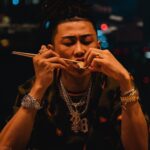 ¥ellow Bucks Instagram - Welcome to Jpapn Loso🇯🇵 まさかFabolousとスタジオ入れる日がこんなにも突然来るとは思ってなかった。最高すぎた＆緊張したww 曲のリリースは権利上の話で遅くなるから楽しみにしといて👍🔥 Respect you and your crew #TheFamily Appreciate, see u again somewhere in the world🌐　 @myfabolouslife #WhereImFrom 📸 @shotby_dm