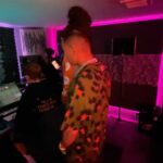 ¥ellow Bucks Instagram - Welcome to Jpapn Loso🇯🇵 まさかFabolousとスタジオ入れる日がこんなにも突然来るとは思ってなかった。最高すぎた＆緊張したww 曲のリリースは権利上の話で遅くなるから楽しみにしといて👍🔥 Respect you and your crew #TheFamily Appreciate, see u again somewhere in the world🌐　 @myfabolouslife #WhereImFrom 📸 @shotby_dm