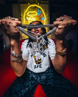 ¥ellow Bucks Instagram - BAPE × THE HOPE × ME💫

Big Collab💯 THE HOPE会場にて発売。よろしく😎

@bape_japan 
@thehope_fes 

📸 @rkrkrk