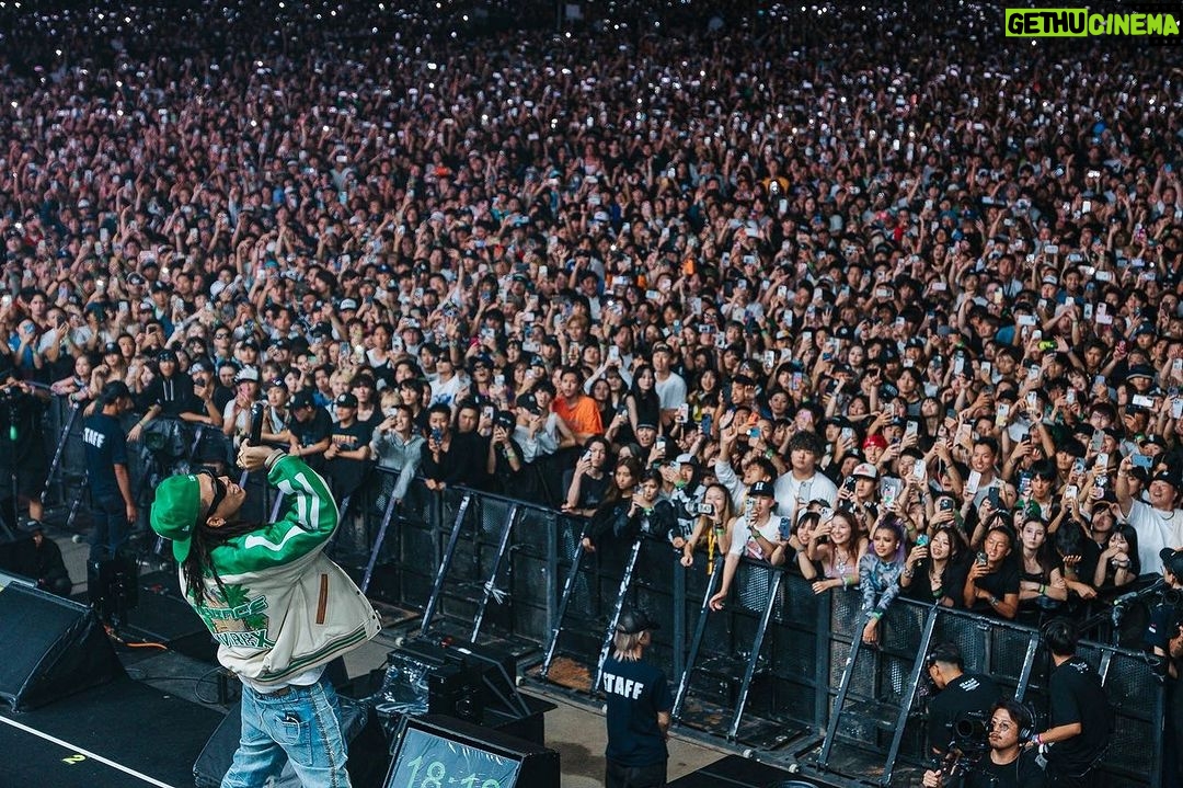 ¥ellow Bucks - 23.7K Likes - リハみたいなライブ懐かしみて成り上がる #capacityover 💹🚀
@thehope_fes