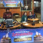 Álvaro Escobar Instagram – ¡Haciendo el #ExpresoBioBio desde las @pipasdeeinstein! Atentos a las transmisiones por facebook live @tvbiobio. #fiestaspatrias 🇨🇱 #tikitikiti Las Pipas de Einstein