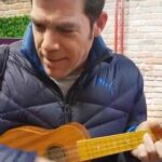 Álvaro Escobar Instagram – A veces me inspiro 🎼🎤🎧🎷