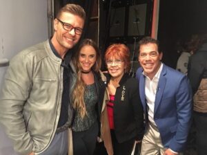 Álvaro Escobar Instagram - Con los jurados de @rojotvn!