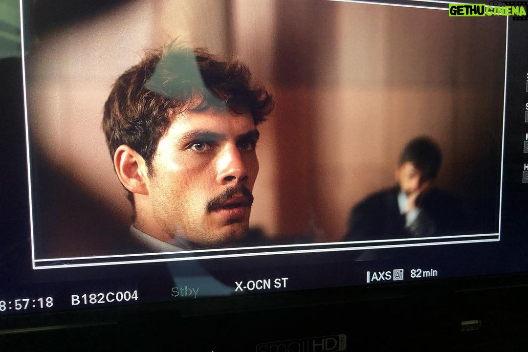 Álvaro Rico Instagram - Gracias por acogernos con tanto cariño en España y en el resto del mundo. #Alba, ahora en @netflix