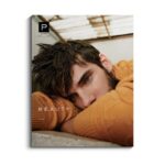 Álvaro Rico Instagram - PERCHA MAGAZINE_A través de @jaegerlecoultre marcamos un camino delimitado por el tiempo, el principal testigo y observador del desarrollo y evolución de personajes tan únicos como @alvaroricoladera quién a través de sus propios procesos creativos construye un personaje del cual nos comparte un fragmento para nuestra edición del mes. Editor en Jefe @bienfufurufo Fotografía @andresgarlujan Styling @maialen.de.arroiabe Grooming @maaria.ab Asistente de Foto @isa__andueza Asistente de Moda @natalia.chrominska Coordinación @rigobertobustos Agencia @naratalent / @3managementmx Look Portada @acromatyx_official Look Portada Beauty @casa_otrura Álvaro usa en portada un reloj Reverso Tribute Small Seconds de Jaeger-LeCoultre Historia Completa | Link en Bio ☝🏾 #perchamagazine #alvarorico #portada #cover Madrid, Spain