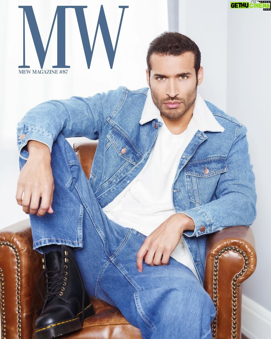 Édgar Vittorino Instagram - Portada y Entrevista para @mewmag 💫 💫💫@desaparecidostv . #desaparecidos #actor #series #primevideo #interviews #spain #seriesespañolas #new Madrid, Spain