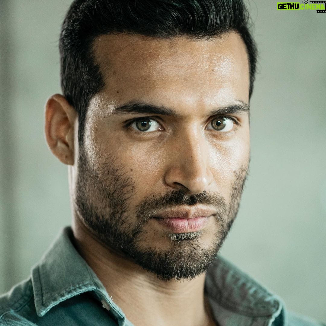 Édgar Vittorino - 4K Likes - Alguna vez has hecho algo que no querías porque no tuviste otra opción y has tenido que cargar con ello ❓#desaparecidoslaserie
.
Tenemos la 🤩 T1 de #DesaparecidosLaSerie en @telecincoes y NUEVA TEMPORADA (donde conocerás a mi personaje)en exclusiva a partir de mañana en @PrimeVideoes 👏🏼👏🏼 Todos los detalles en @DesaparecidosTV 💥 ¡GANAZAS! 💥