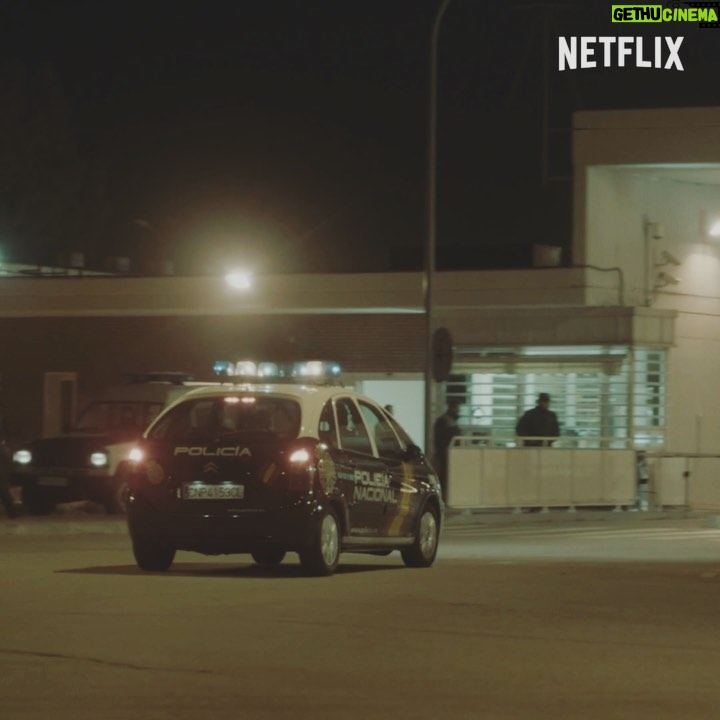 Édgar Vittorino - 20.3K Likes - Este reencuentro con @patrick.criado pasó hace tiempo pero ha llegado la hora de que vean el resultado.
Les dejo el trailer de #bajocero
29 de enero en #netflix ‼️
Ya me dirán que les parece????🍿
#netflix #estreno #pelicula #cine #actores #vivirsinpermiso #visavis #antidisturbios #filmiftheday #edgarvittorino