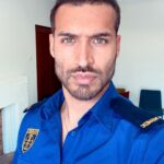 Édgar Vittorino Instagram - Coleccionando profesiones 🚨🚨🚨 . . #series #film #Actor #fuerza #trabajando #sydney #photography Sydney, Australia