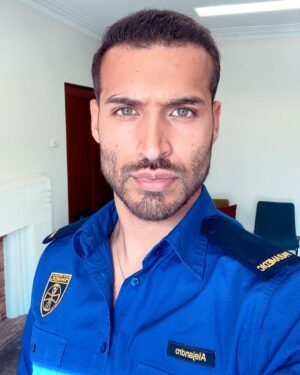 Édgar Vittorino Instagram - Coleccionando profesiones 🚨🚨🚨
.
.
#series #film #Actor #fuerza #trabajando #sydney #photography