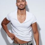 Édgar Vittorino Instagram - 1 o 2 ? .📸 . Fotos de : @mantrana . #photography #actor #series #movies #male #love #netflix #prinevideo #tve Madrid, Spain