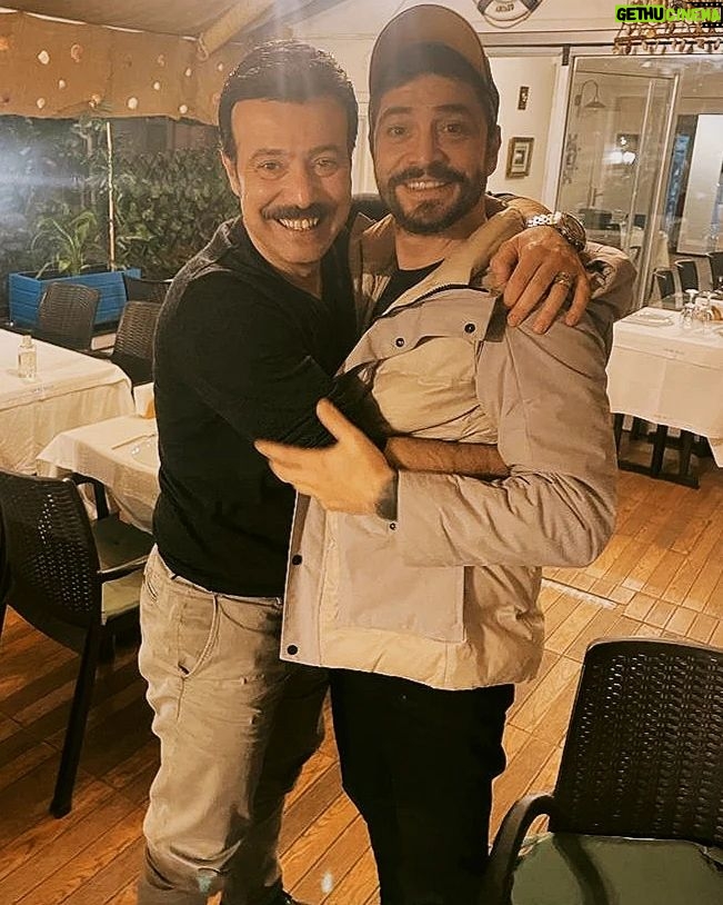 Ömer Gecü - 6.9K Likes - Ve hasret biter... Kardeşimle hasbihal eyledik :)
@ahmtkural