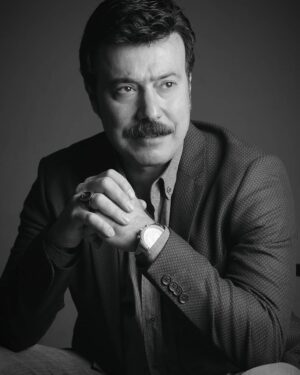 Ömer Gecü Instagram - Öylesine...
"Zaman, boşa geçip gitmesine göz yumulamayacak kadar kıymetlidir"
İyi akşamlar dostlar..