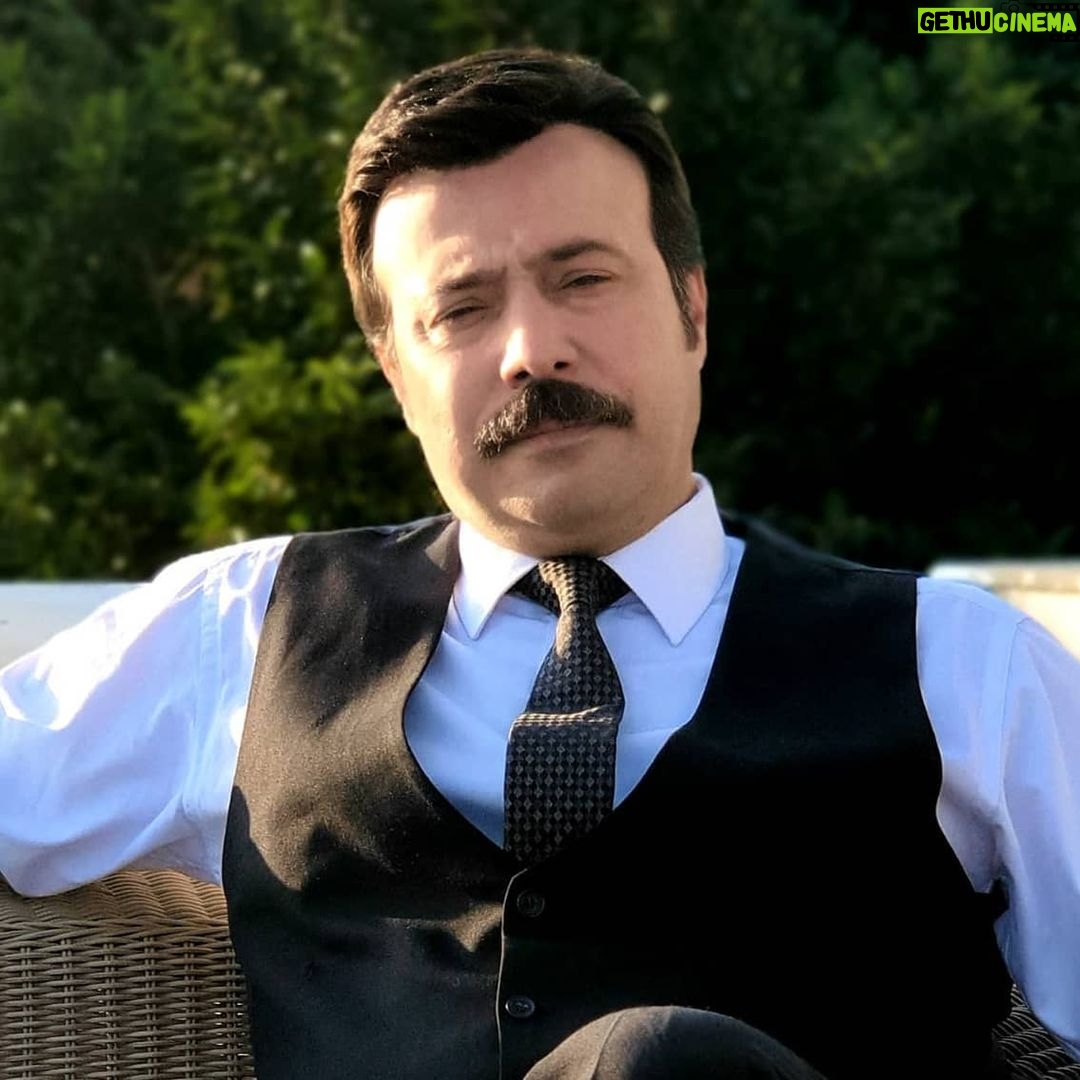 Ömer Gecü - 2.2K Likes - "EMANET" Hafta içi her gün Kanal7 de...
@halilibrahimceyhn @silaaturkoglu @gulayozdem @hilallyyildiz @melihozkaya @oguzyagciofficial @ayhanzen @znazeyuboglu @binnazekren @ruzgarofficiallll @tolgapancaroglu @gozdegurkann @algiguzelsanatlar @tiyatroalgi @emanetkanal7