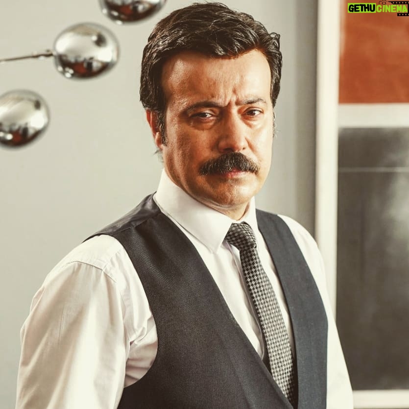 Ömer Gecü - 1.6K Likes - ... @emanetkanal7 @hilallyyildiz @halilibrahim_ce @gulayozdem @oguzyagciofficial @ayhanzen @silaaturkoglu @binnazekren @znazeyuboglu